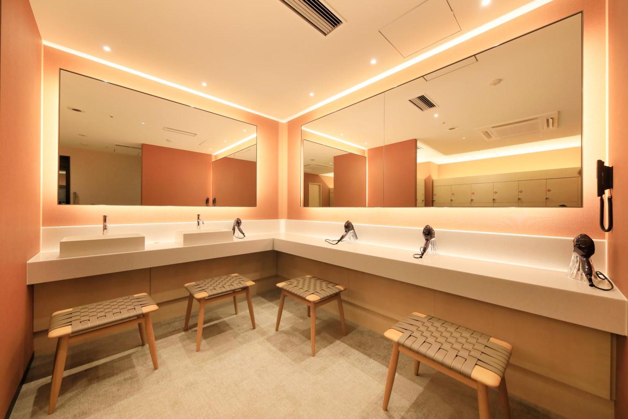 Via Inn Prime Sapporo Odori Bagian luar foto